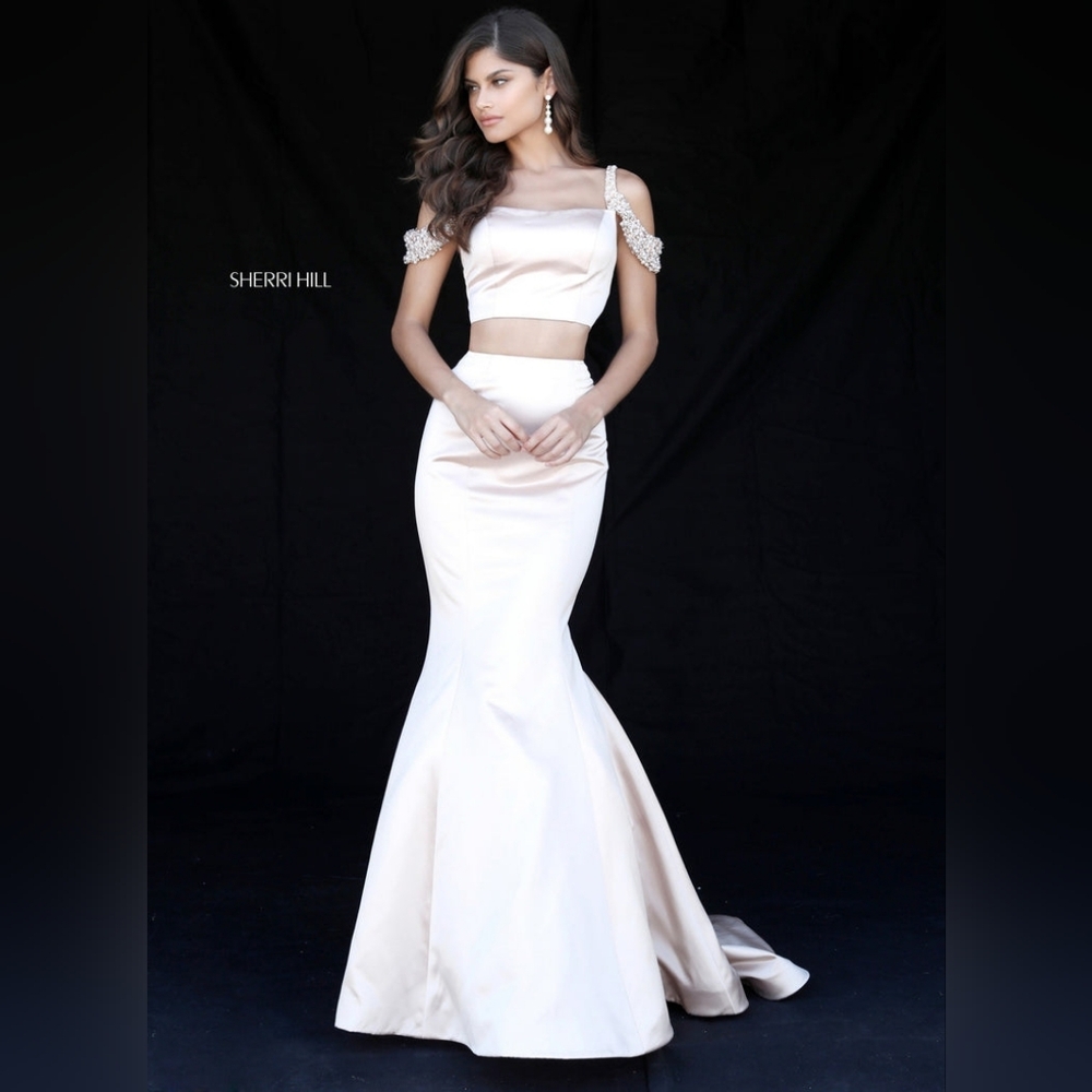 Sherri Hill #51713 BLACK Two-Piece Fully Beaded Prom Gown, Size 0 - Picture 2 of 7